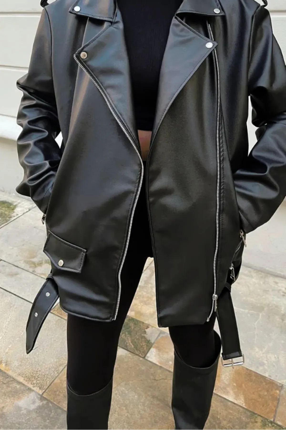 Jaglion Elvera oversized Μακρύ Γυναικείο Δερμάτινο Μπουφάν σε Μαύρο Χρώμα