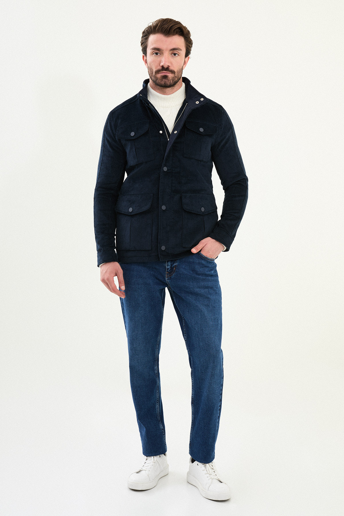 Çizgili Slim Fit Torba Cep Hakim Yaka Kadife Erkek Trenchcoat Lacivert - 21327.25K — رنگارنگ — تصویر 3 از 6