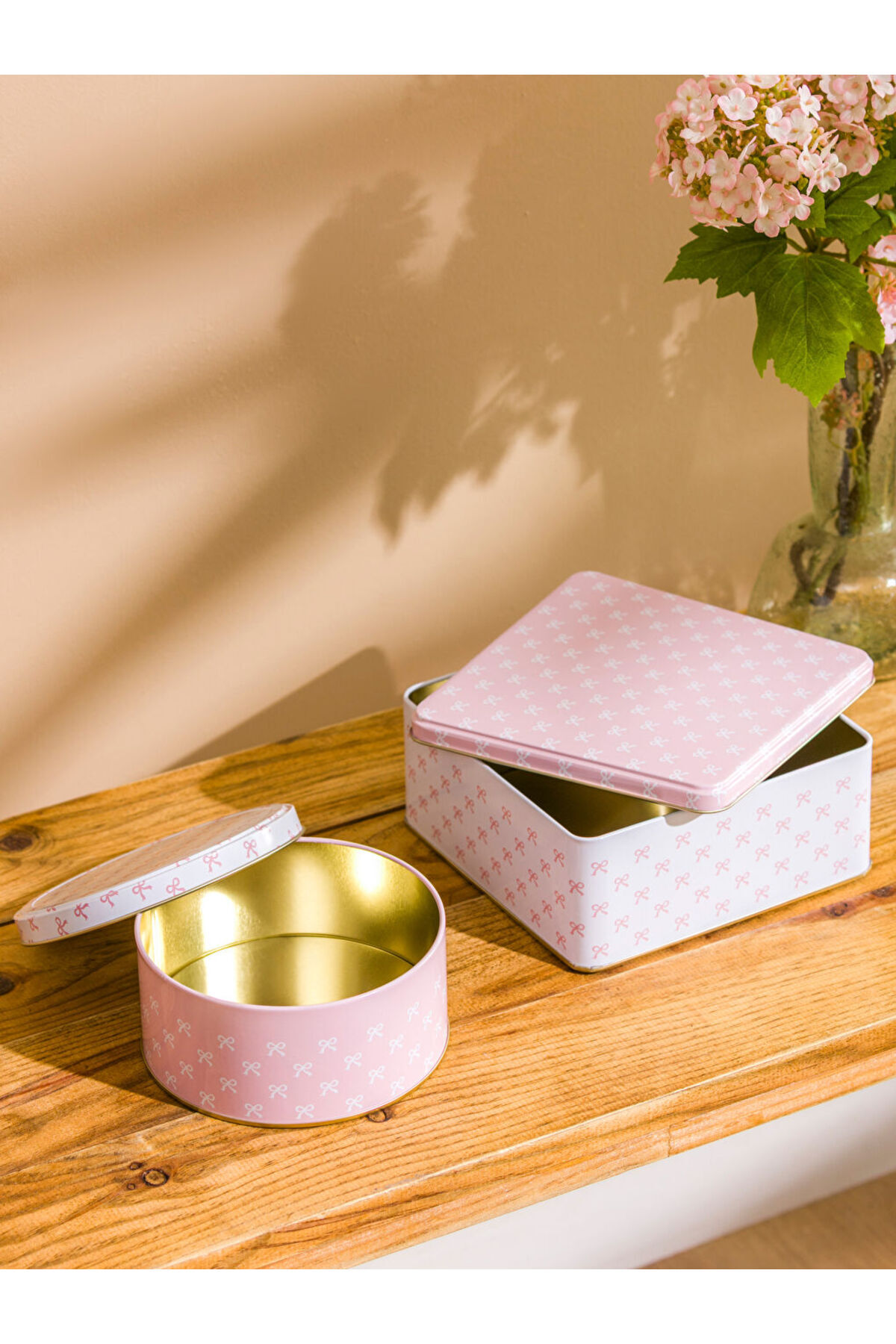 LC Waikiki-Sparkling Selections from Shining Store |   Bow Printed Metal Storage Container Set of 2 4