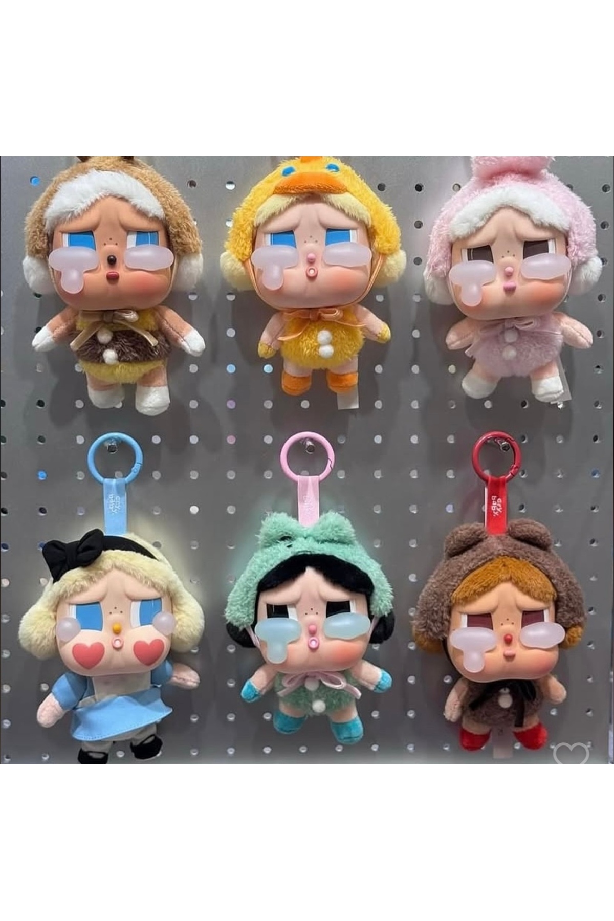 PRATİK SHOP Pop mart Cry baby labubu sürpriz paket ithal - Fiyatı