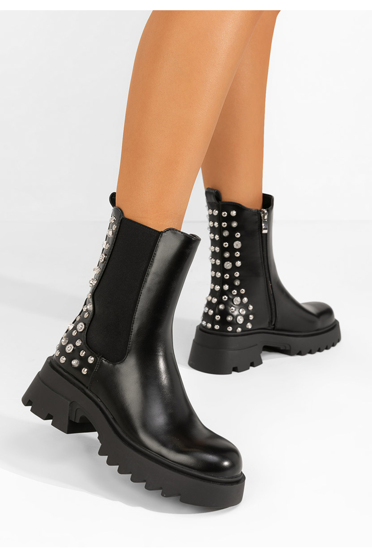 B T Shoes Černé dámské polokozačky Aida