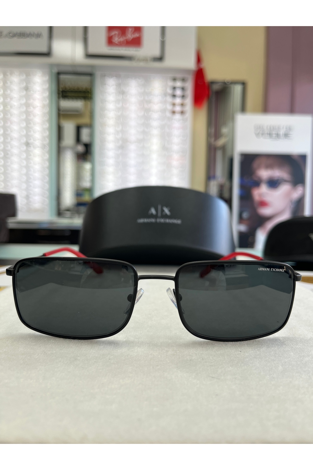آرمانی اکسچنج عینک آفتابی