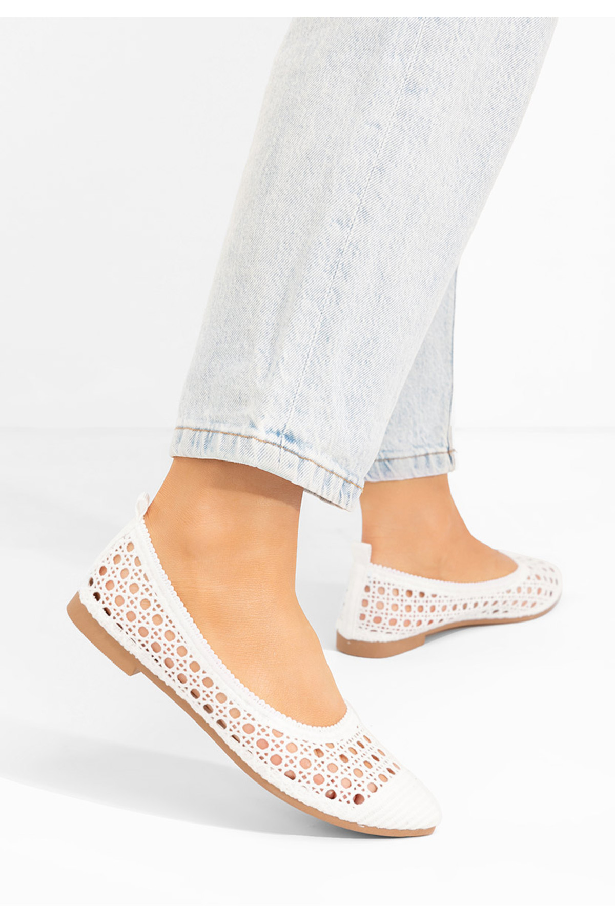 B T Shoes Biele balerínky Marybel