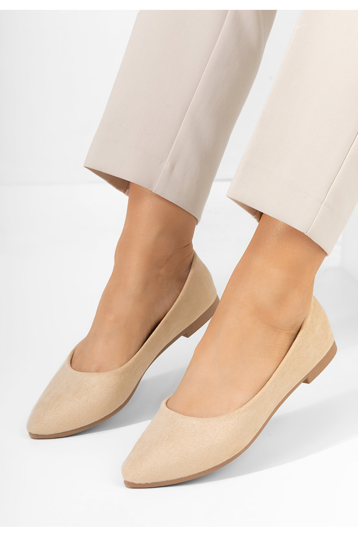 B T Shoes Béžové balerínky Genevieve V3