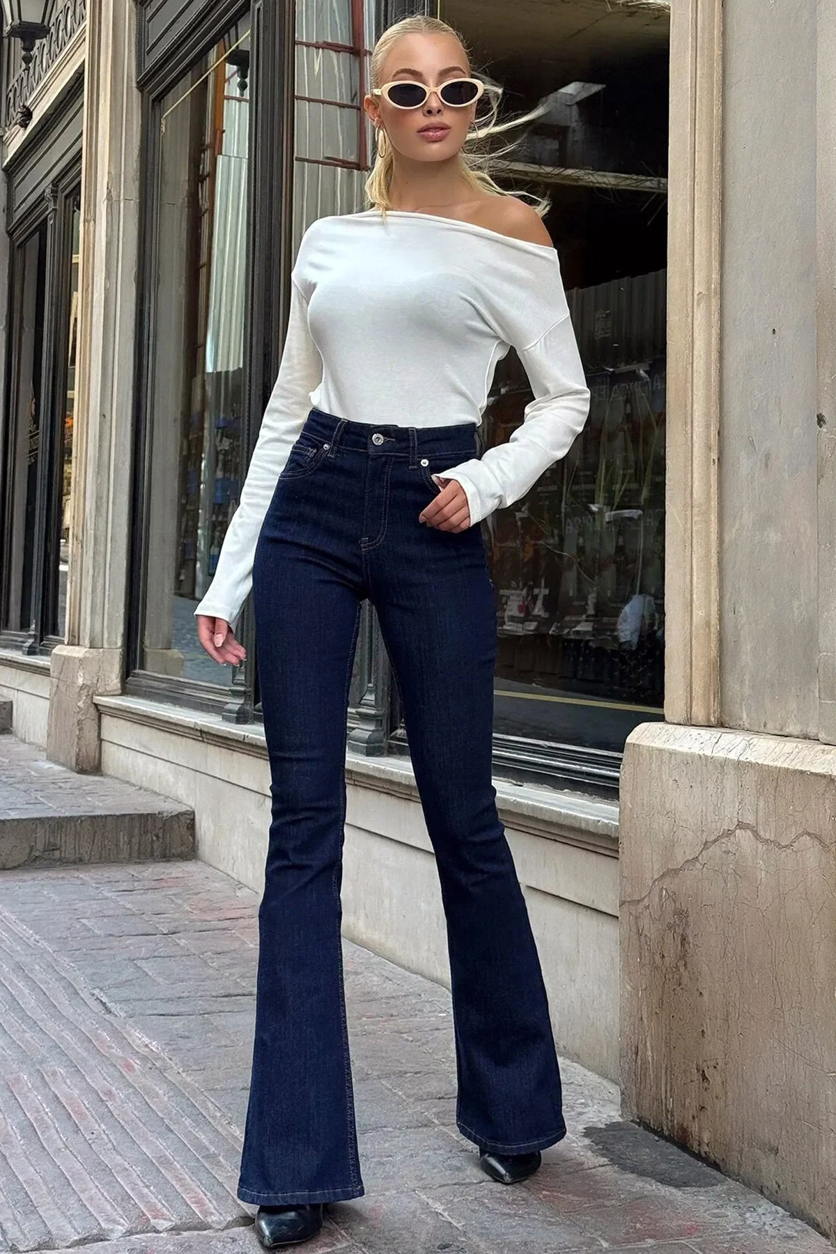 ByCukurovaFrango  Yüksek Bel Cepli Yıkamalı Likralı Esnek İspanyol Paçalı Düğmeli Şık ve Cool Denim Jean Kot Pantolon