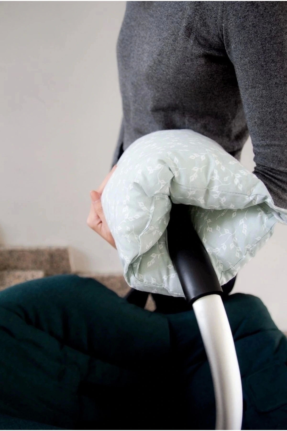 Babyjem Çok Fonksiyonlu Emzirme Destek Minderi & Anne Hamile Yastığı Yeşil Çiçek fotoğrafı 4 (önizleme)