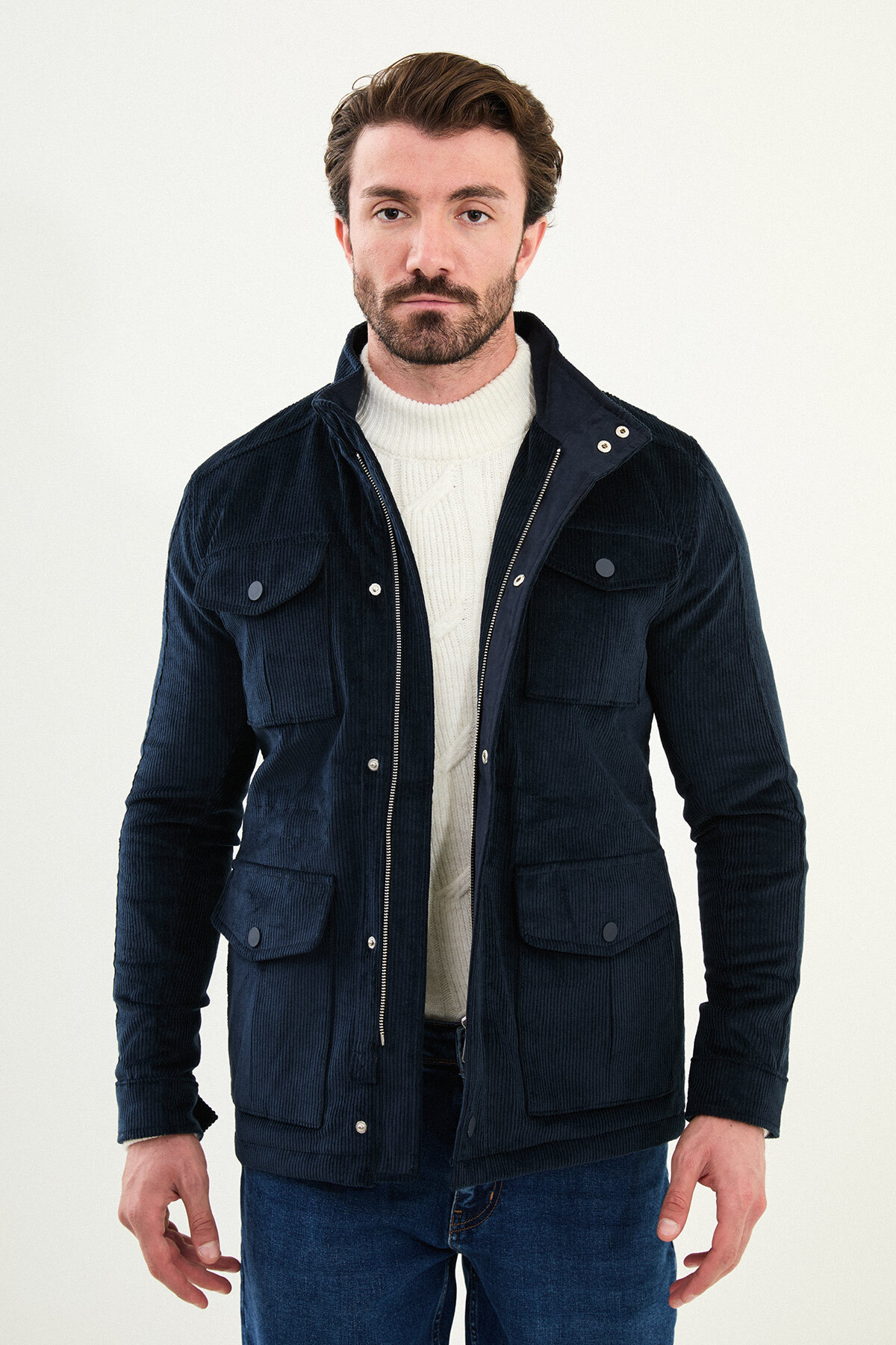 Çizgili Slim Fit Torba Cep Hakim Yaka Kadife Erkek Trenchcoat Lacivert - 21327.25K — رنگارنگ — تصویر 4 از 6
