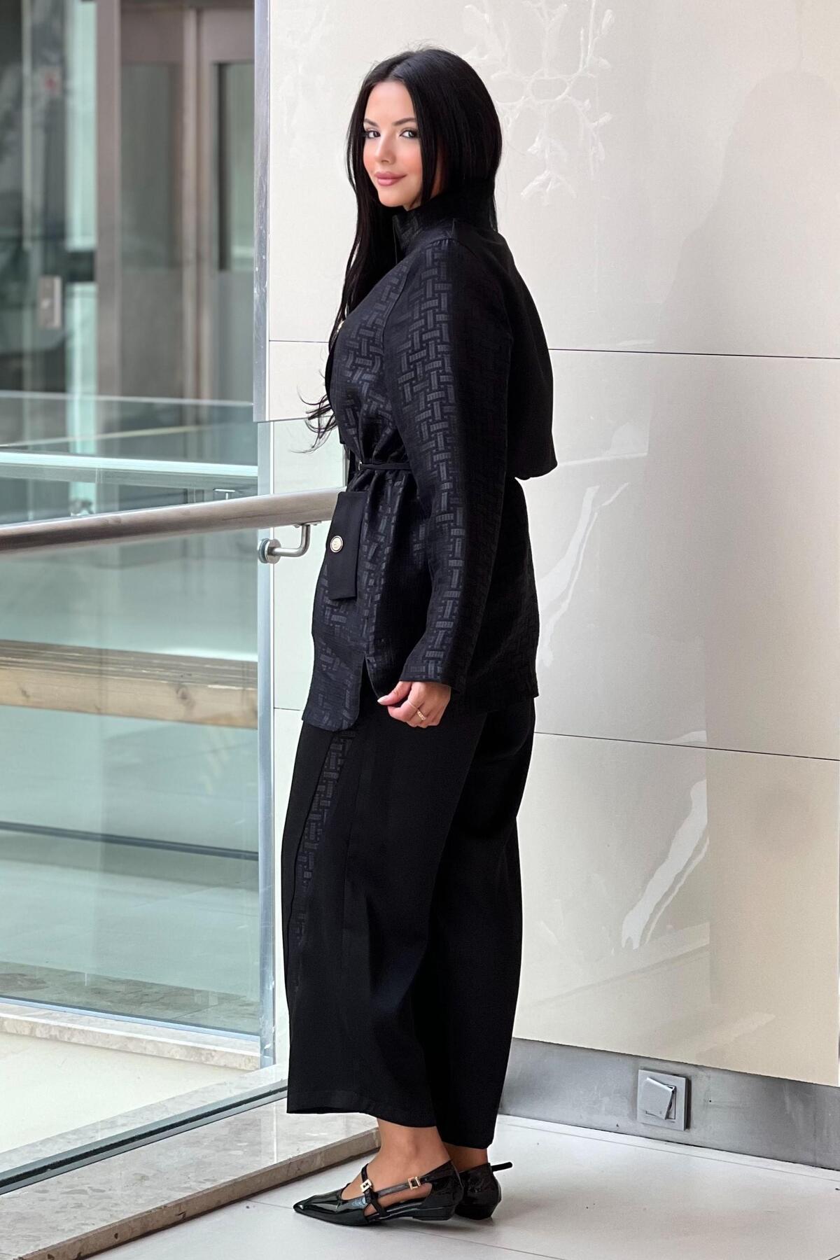 Ghisa-Self-Patterned Drawstring Waist Zippered Cap Pants Set 3