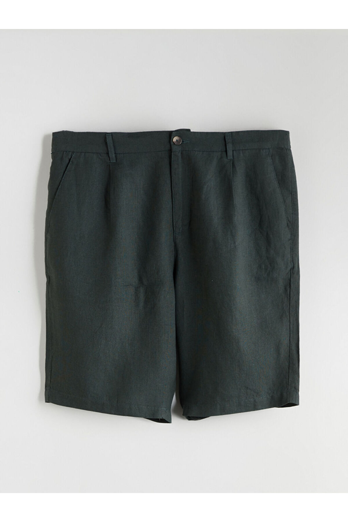 LC Waikiki-Create Your Style with Uzg Store |   Standard Fit 100% Linen Men's Shorts 1