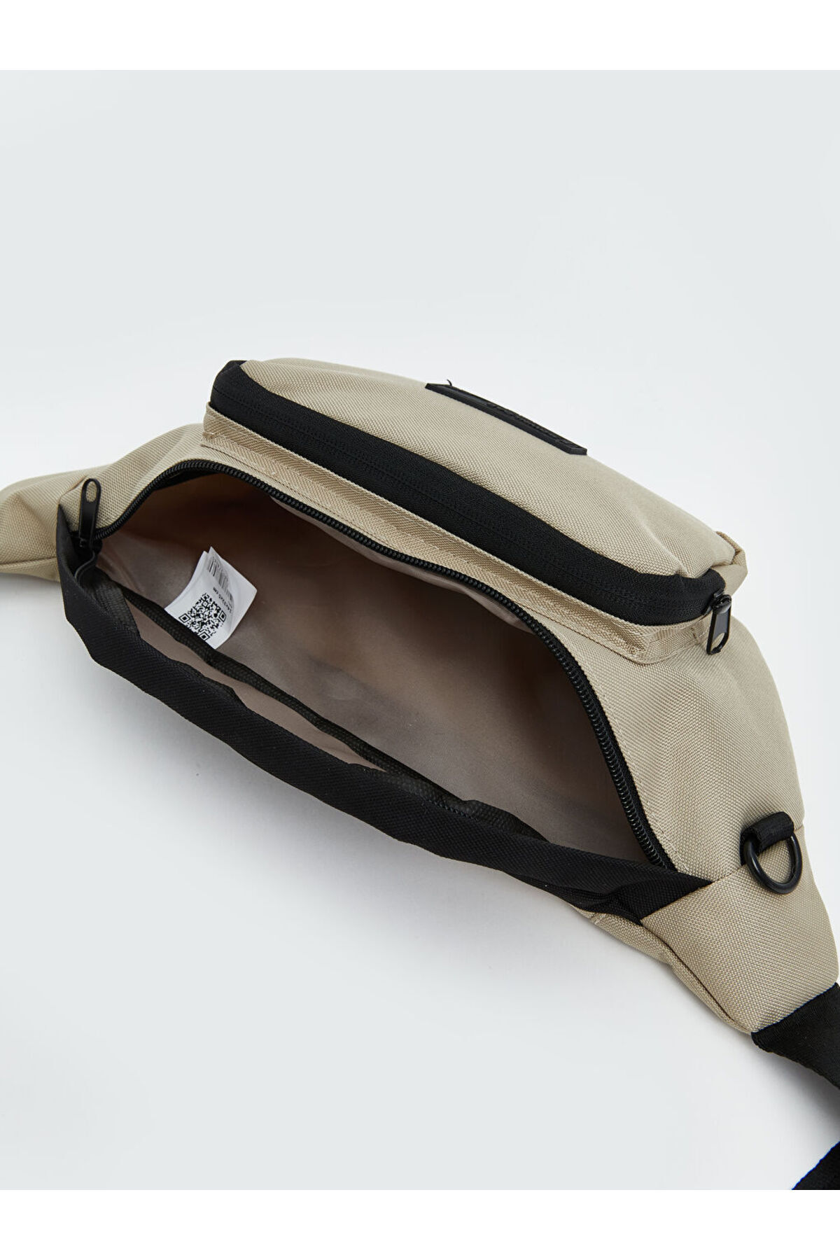 LC Waikiki-Create Your Style with Uzg Store |   Multi-Compartment Men's Chest Bag 7