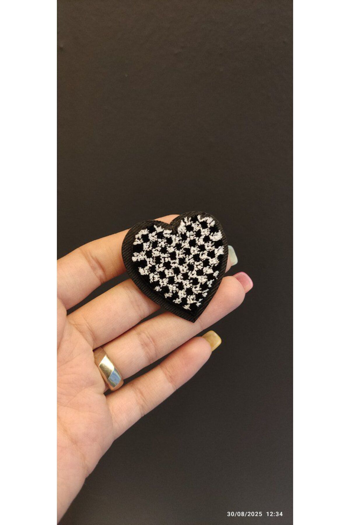 Gönülden Tasarım ÜTÜ İLE YAPIŞAN DAMALI DESEN KALP ARMA 5X5 CM