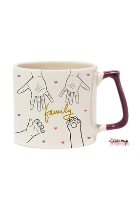 Gülce Family - Aile Temalı Sevimli El ve Pati Tasarımı Kalpli Kupa Bardak