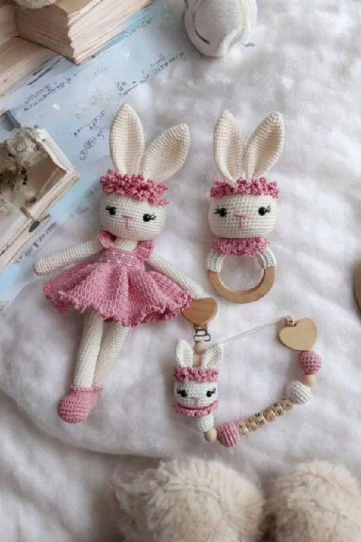 atolye best amigurumi yeni doğan set,çiçek taçlı tavşan set