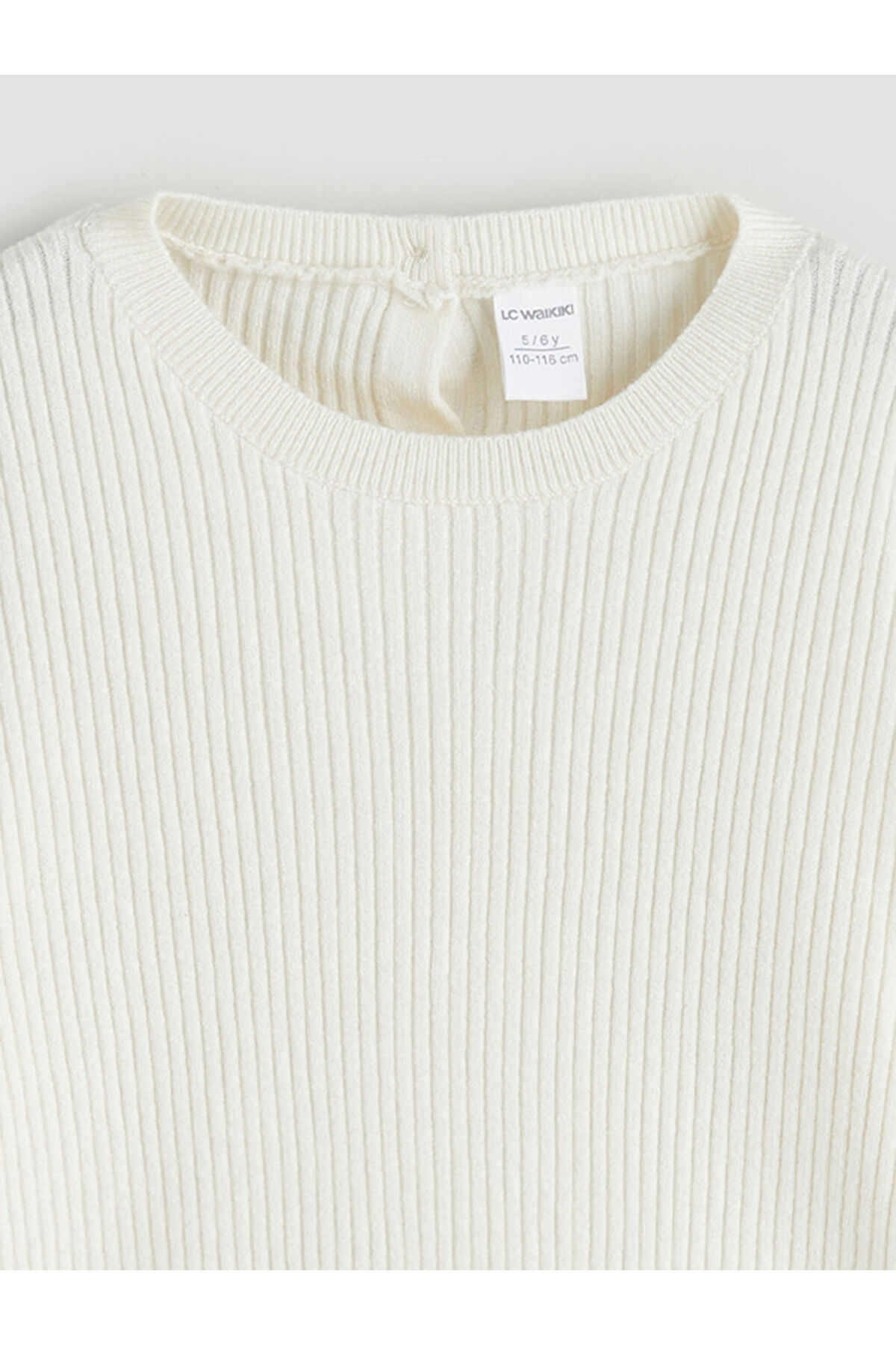 LC Waikiki Ekru Bisiklet Yaka Basic Kız Çocuk Triko Kazak fotoğrafı 3 (önizleme)