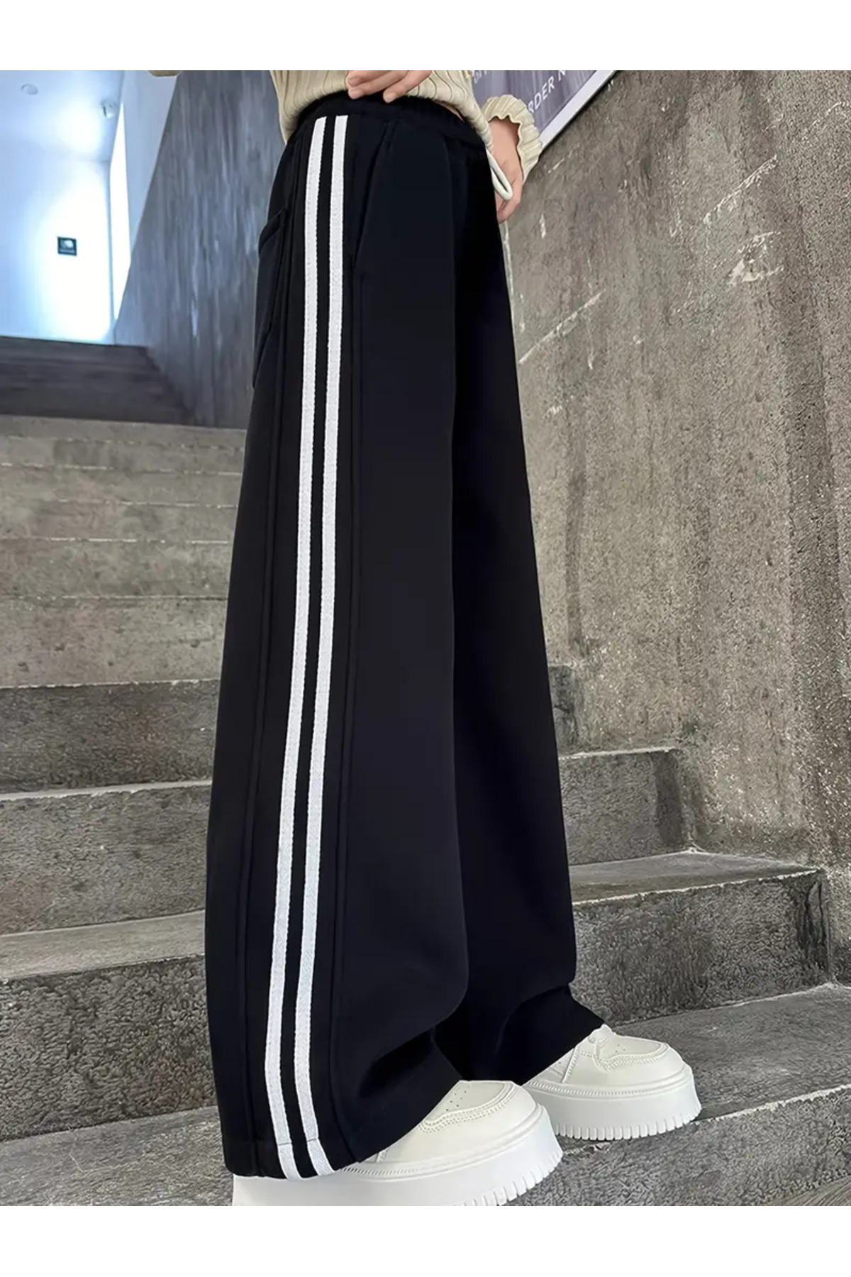 pandy  Çift Şeritli Kurdele Baskılı Kadın Bol Paça Eşofman Altı - Görsel 5