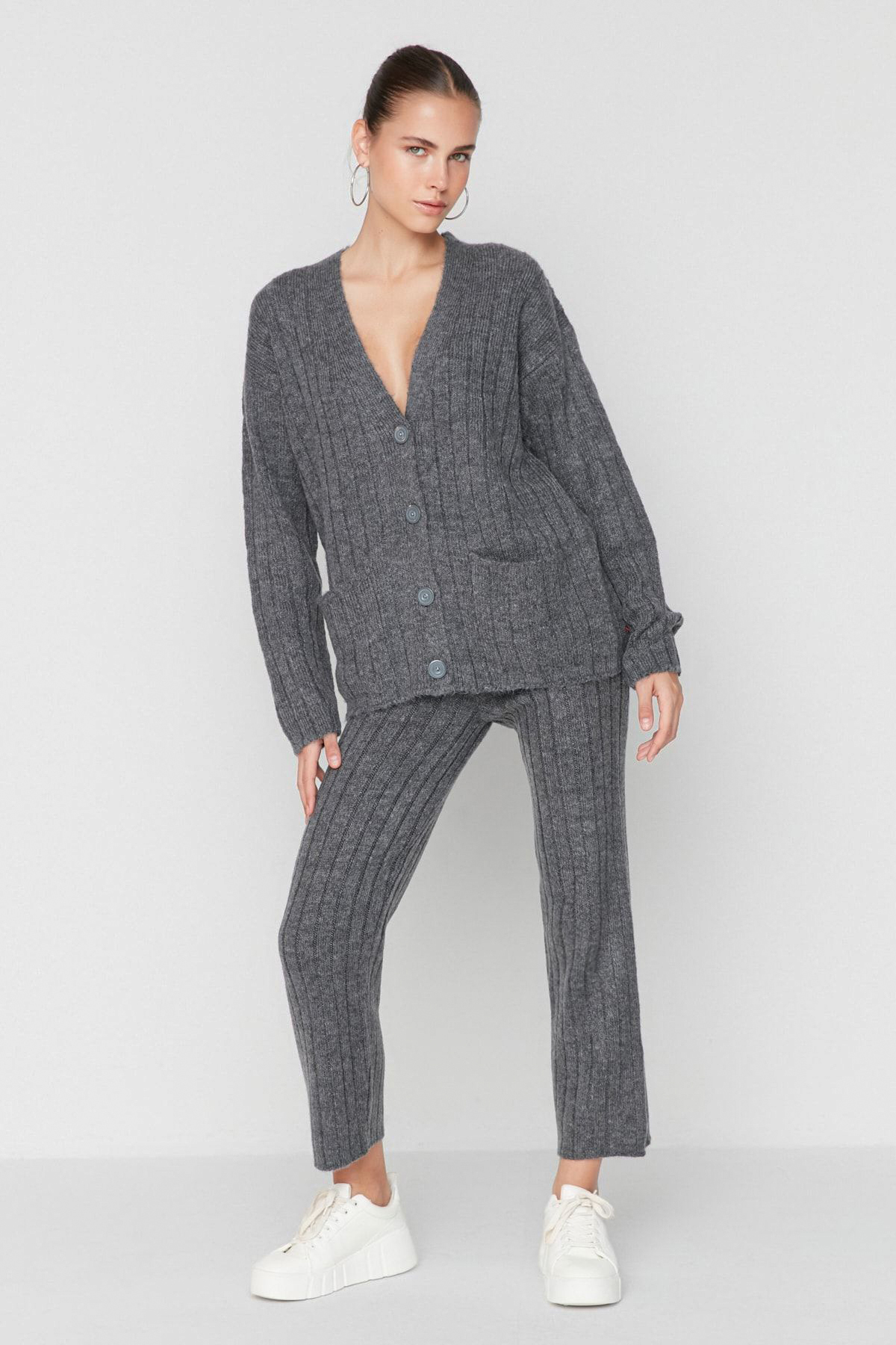 Trendyol Collection Antracit széles szabású, puha textúrájú kötöttáru felső és alsó készlet TWOAW22AU0128