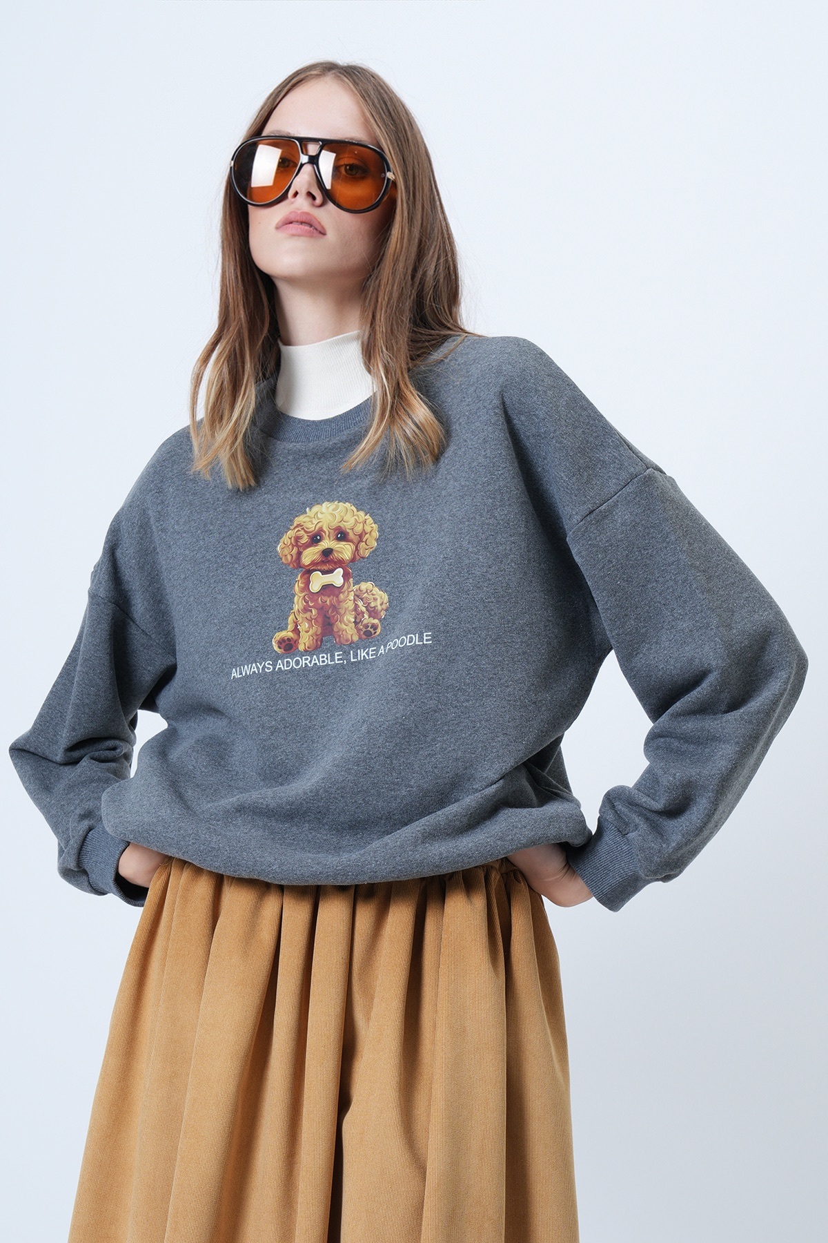 Trend Alaçatı Stili  Kadın Antrasit Önü Baskılı Oversize Pamuklu Sweatshırt ALC-X14651 - Görsel 2