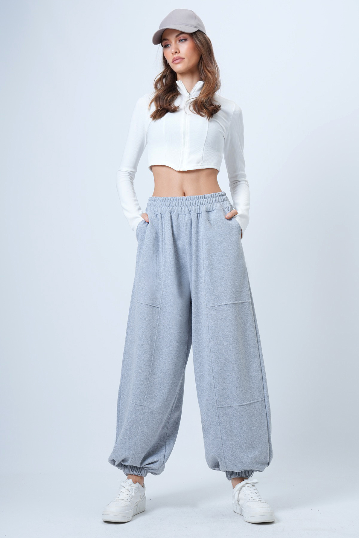 Trend Alaçatı Stili  Grimelanj Çift Cepli Dikiş Detaylı Jogger Pantolon ALC-X14655