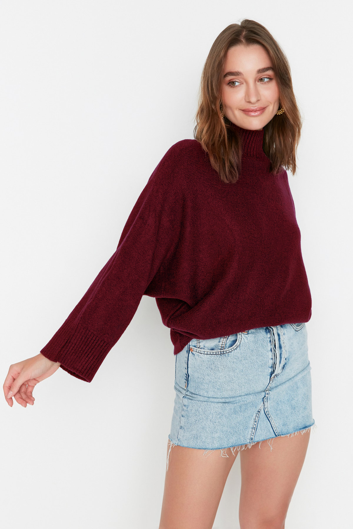 Trendyolmilla  Bordo Yumuşak Dokulu Geniş Kalıp Triko Kazak TWOAW20KZ1059 - Görsel 2