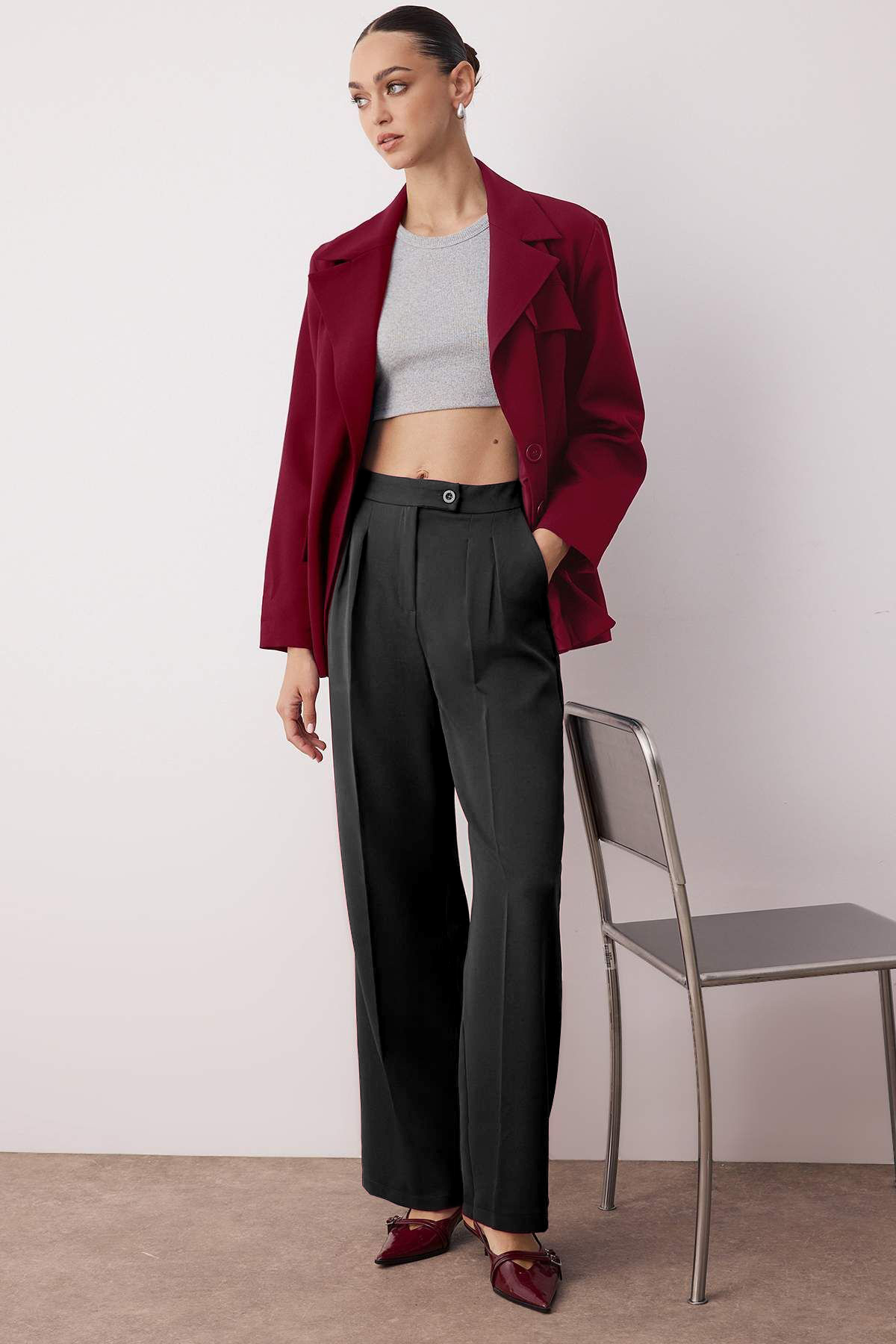 Trendyol Collection Spodnie z wysokim stanem i szerokimi nogawkami w kolorze czarnym - Twoaw22Pl0066