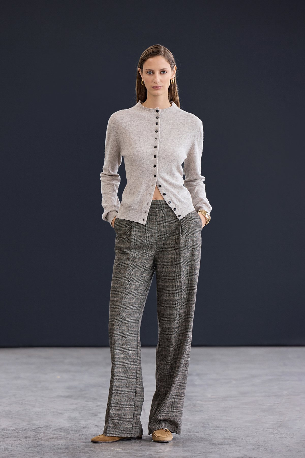 Trendyolmilla  Trendyol Studio Vizon Yünlü Dik Yaka Yumuşak Dokulu Triko Hırka TWOAW26HI00270 - Görsel 5