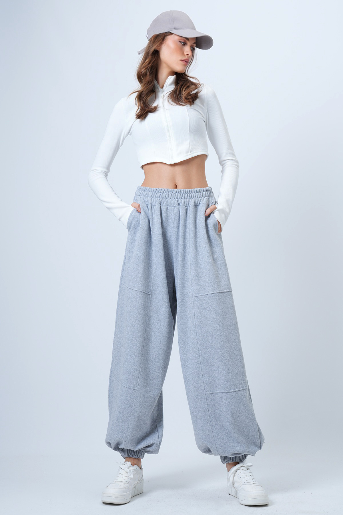 Trend Alaçatı Stili  Grimelanj Çift Cepli Dikiş Detaylı Jogger Pantolon ALC-X14655 - Görsel 4