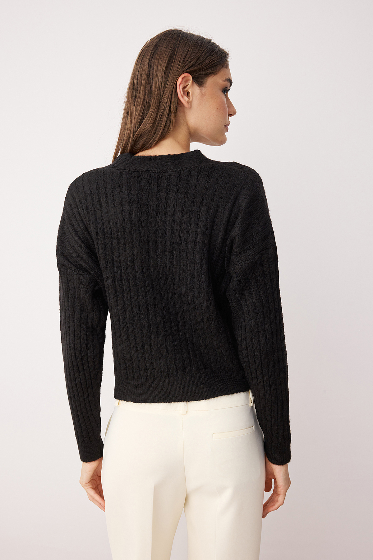 Trendyolmilla  Siyah*001 Yumuşak Dokulu Düz Triko Hırka TWOAW23HI00266 - Görsel 4