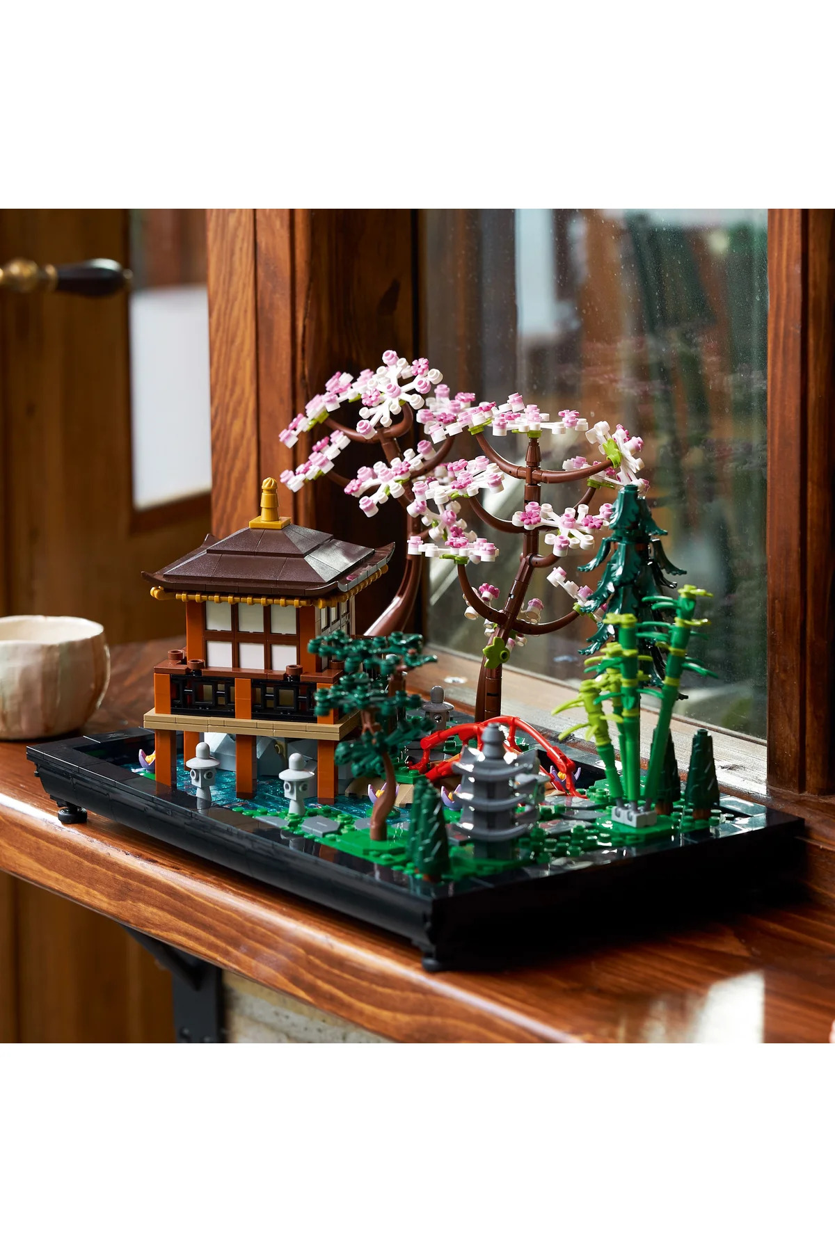 ® آیکونز باغ آرام ۱۰۳۱۵ – مجموعه ساخت مدل خلاقانه ۱۸+ (۱۳۶۳ قطعه)