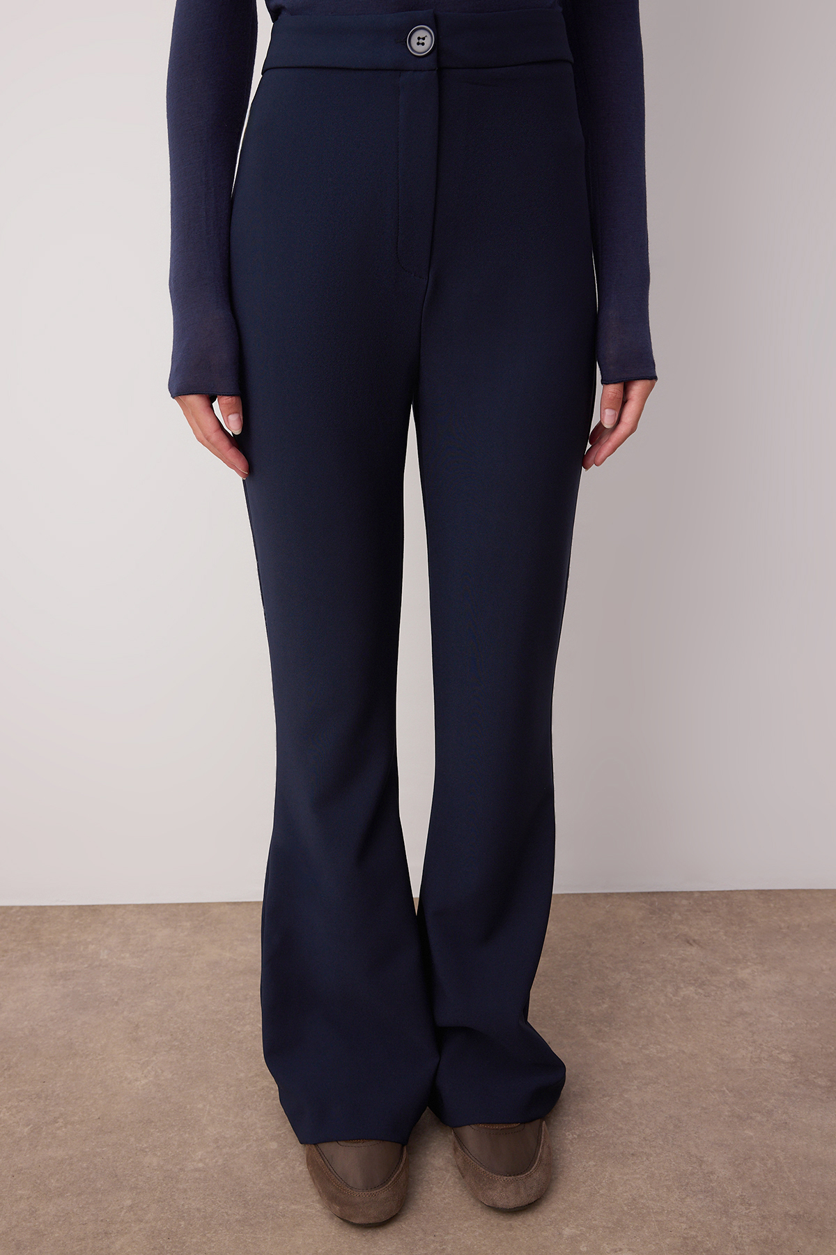 Trendyolmilla  Lacivert İspanyol Paça Flare Bootcut Dokuma Kumaş Pantolon TOFAW19BB0581 - Görsel 7