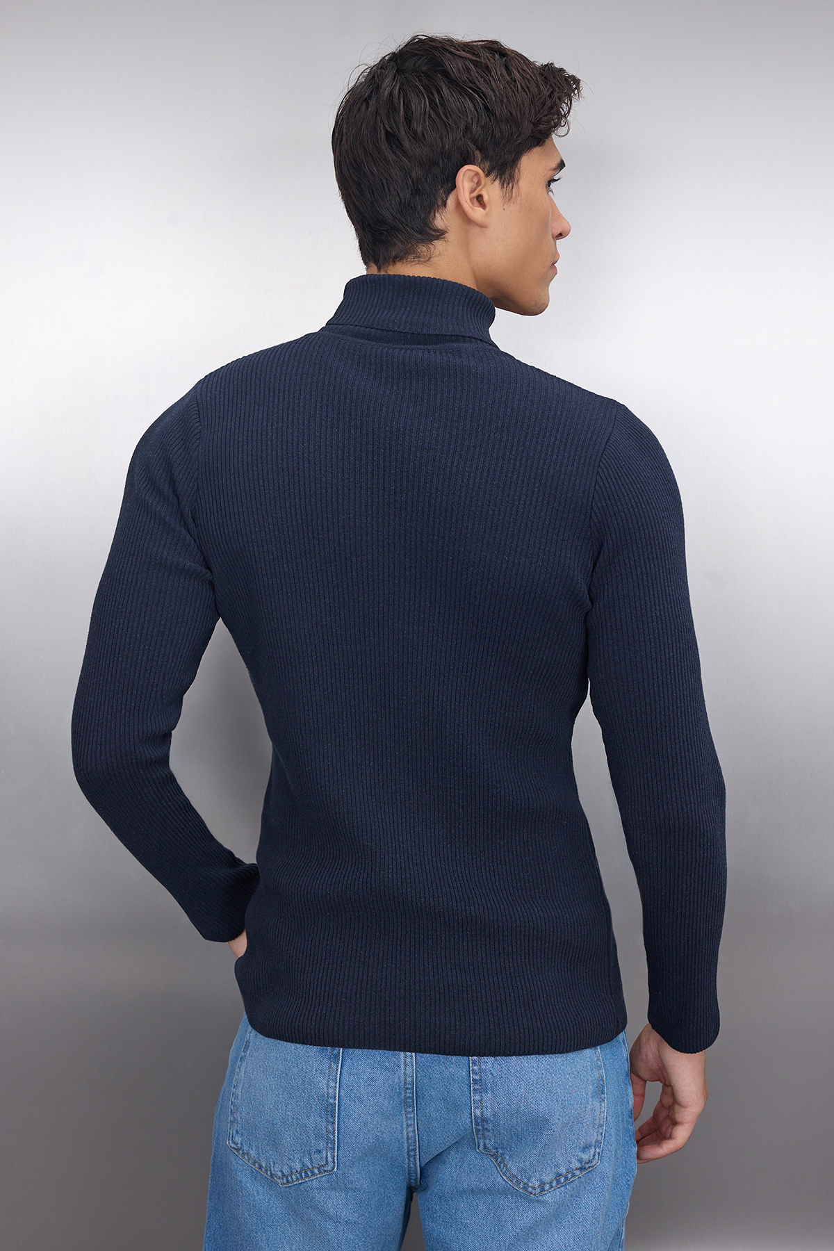 Trendyol Collection Granatowy, dopasowany, bawełniany golf, prążkowany sweter Tmnaw20Mg0031