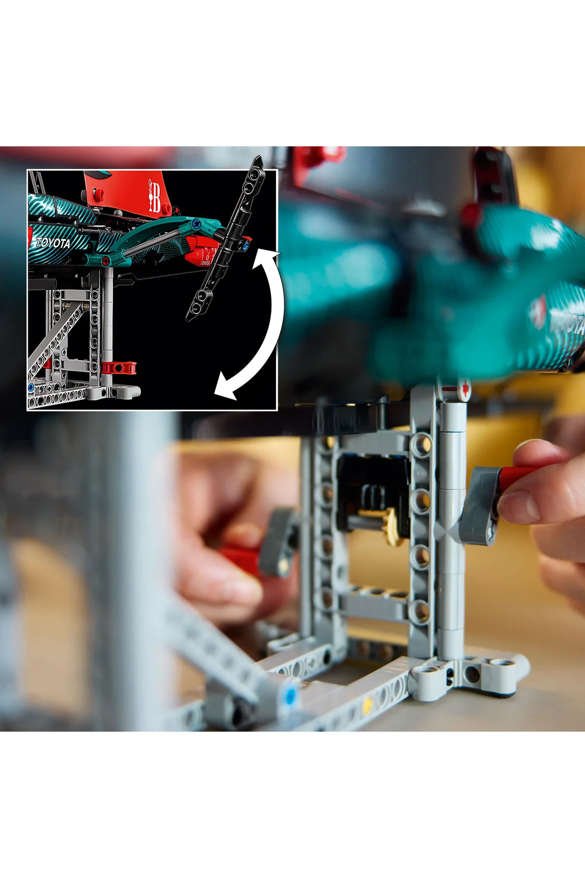 مجموعه ساختنی بزرگسالان ® Technic تیم امارات نیوزیلند AC75 42174 (۹۶۲ قطعه)