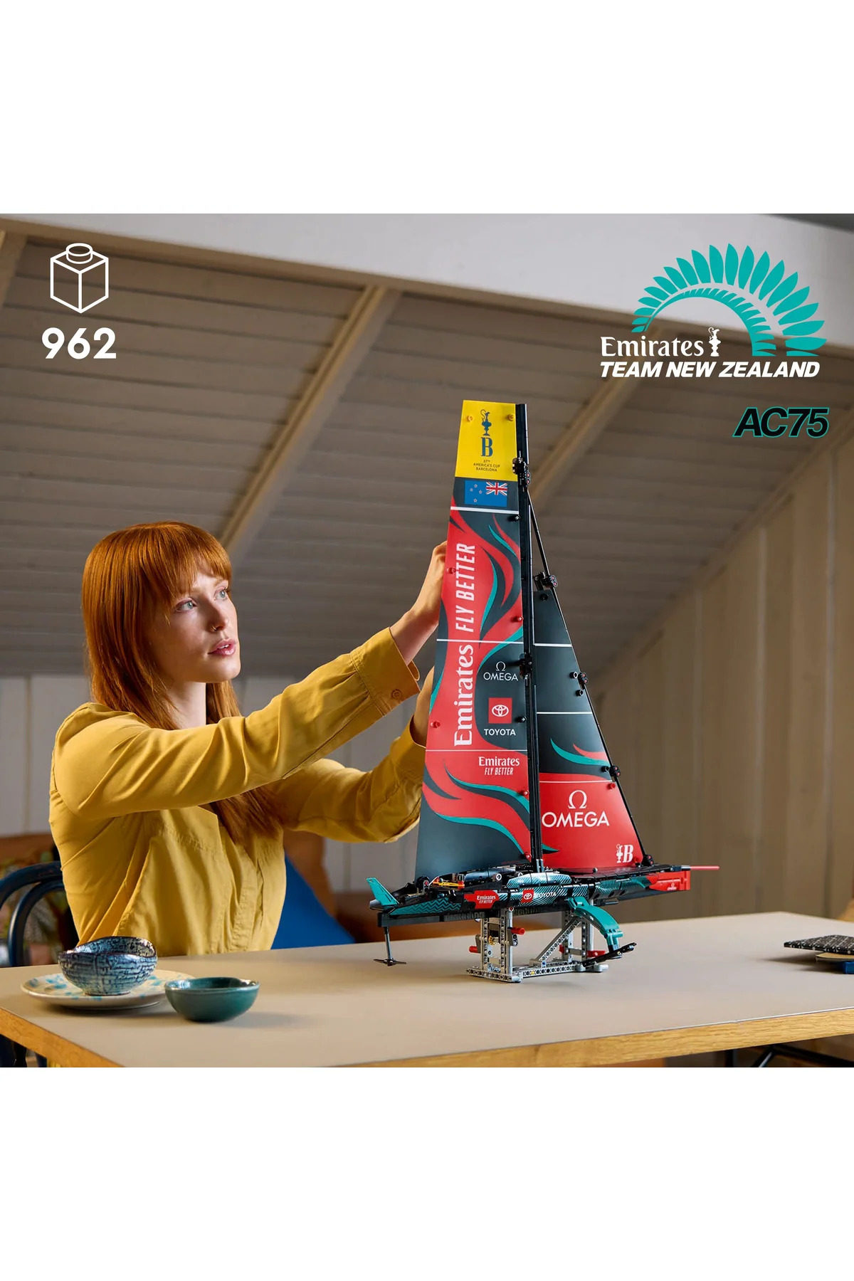 مجموعه ساختنی بزرگسالان ® Technic تیم امارات نیوزیلند AC75 42174 (۹۶۲ قطعه)