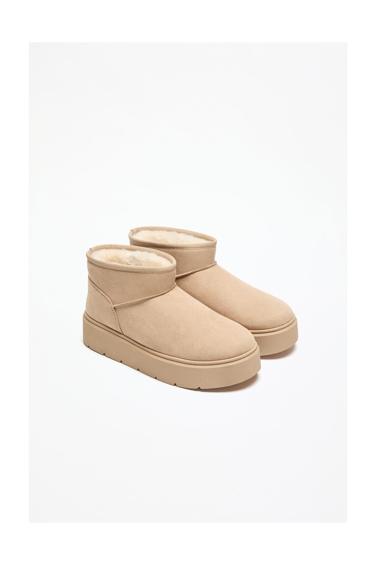 LEFTIES Platform bokacsizmák műszőrme béléssel