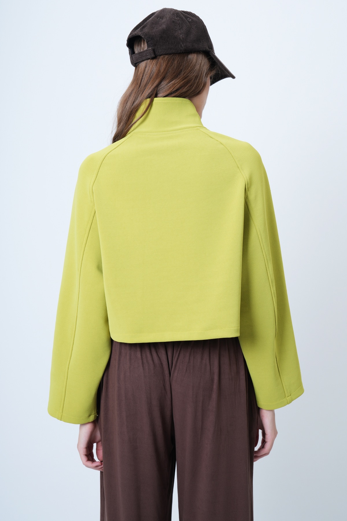 Trend Alaçatı Stili  Kadın Fıstık Yeşili Dik Yaka Çift Cepli Reglan Kol Ceket ALC-X14409 - Görsel 8