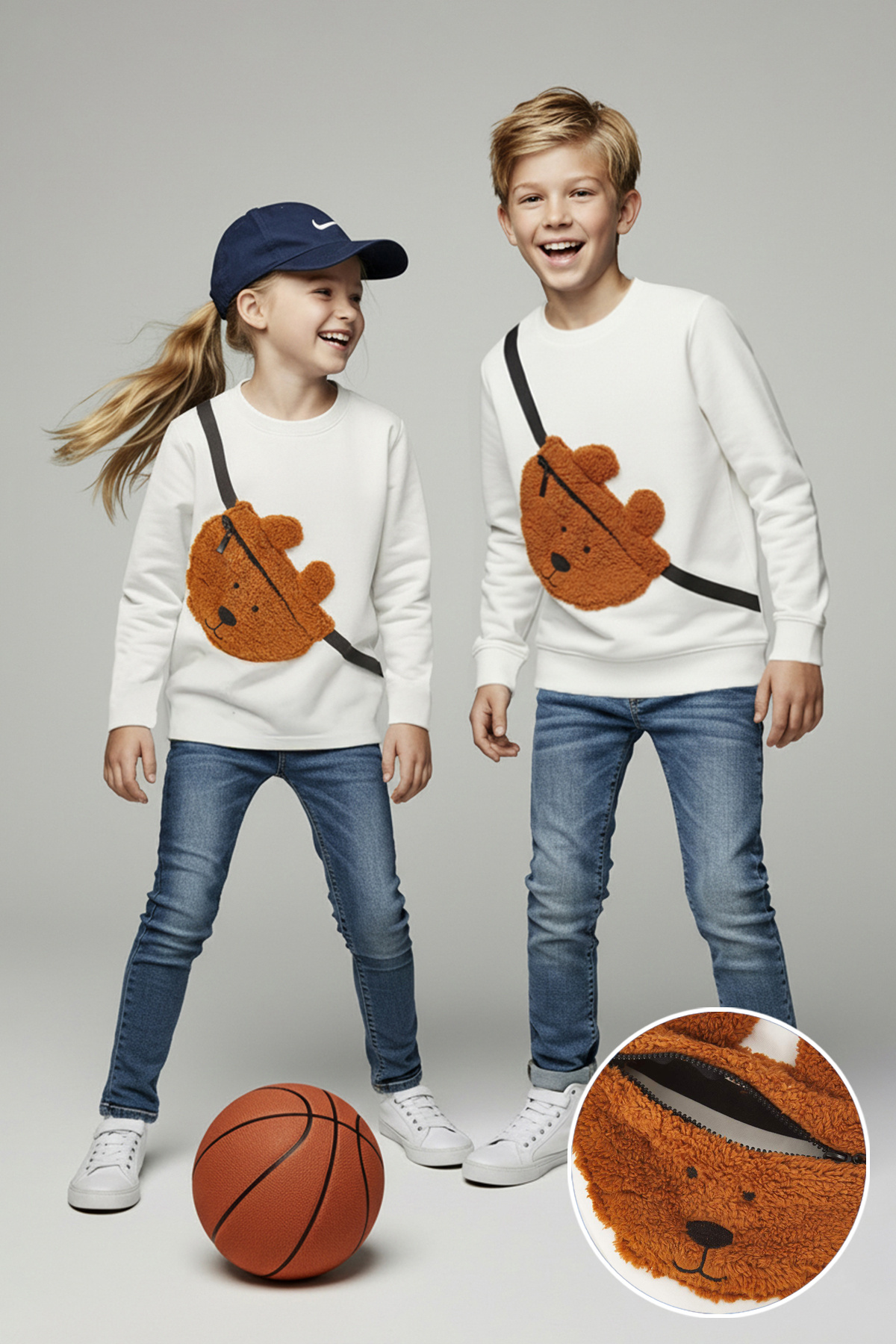 Trendyolmilla Kids Ekru Bisiklet Yaka Çantalı Regular Unisex Çocuk Örme Sweatshirt TKDAW26SW00047