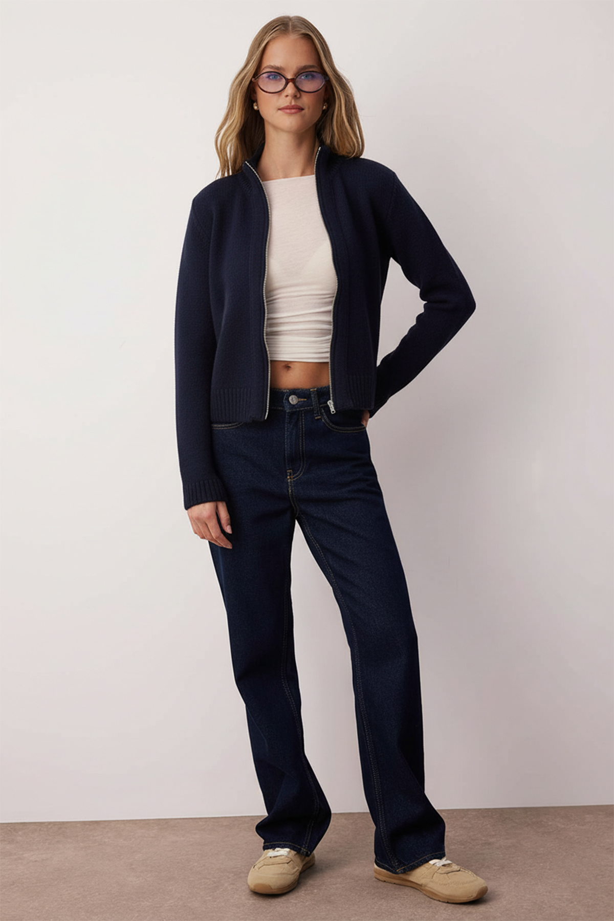 Trendyolmilla  Lacivert Fermuarlı Yün Karışımlı Dik Yaka Yumuşak Dokulu Triko Hırka TWOAW26HI00027 - Görsel 2