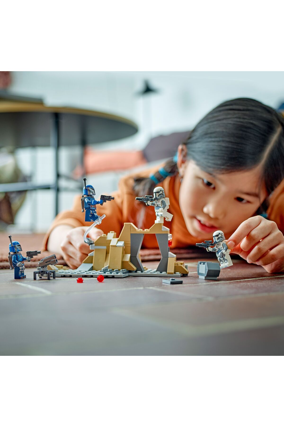 ® مجموعه ساختنی استار وارز حمله در ماندلور بسته نبرد ۷۵۳۷۳ برای کودکان ۶ سال به بالا (۱۰۹ قطعه)