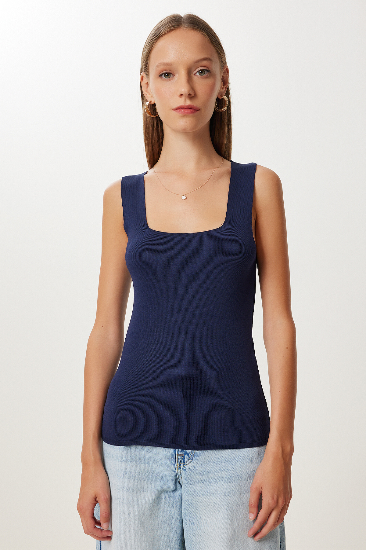 Happiness İstanbul  Kadın Lacivert Beyaz Kare Yaka Kalın Askılı 2'Li Paket Triko Bluz US00822 - Görsel 4