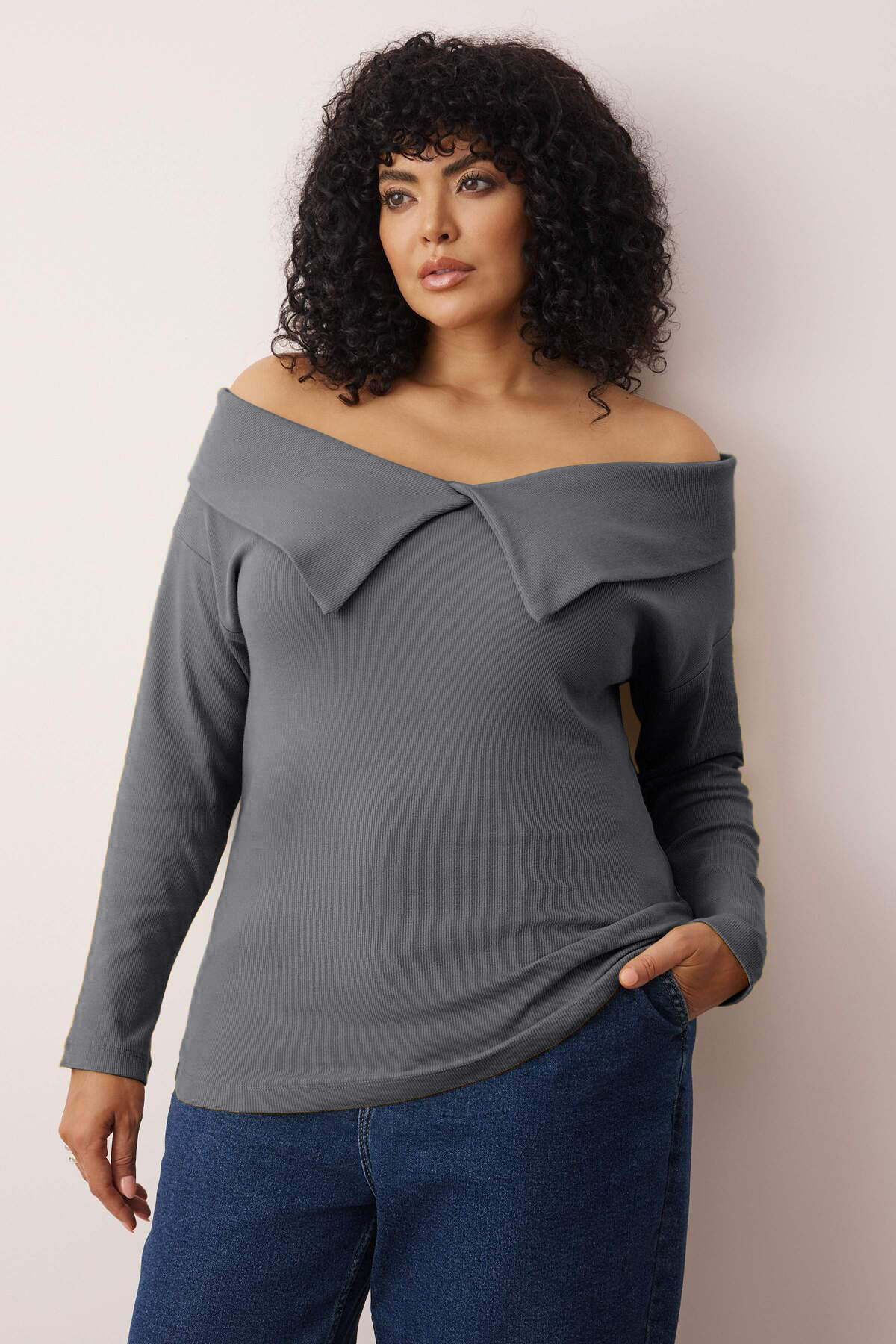 Trendyolmilla Curve Gri Kaşkorse Örme Büyük Beden Bluz TBBAW25AF00024