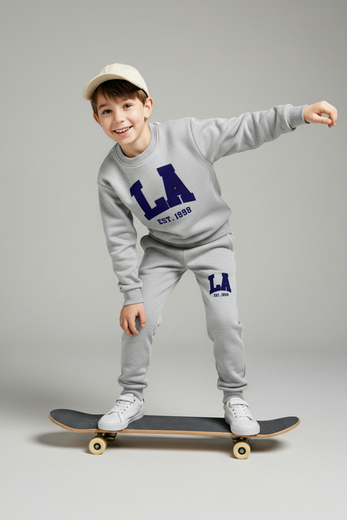 TRENDYOLKIDS Kar Melanj Bawełniana polarowa Regularna Gruba/Wewnątrz polarowa Chłopięca dzianinowa spodnia - górna część TKDAW26AU00048