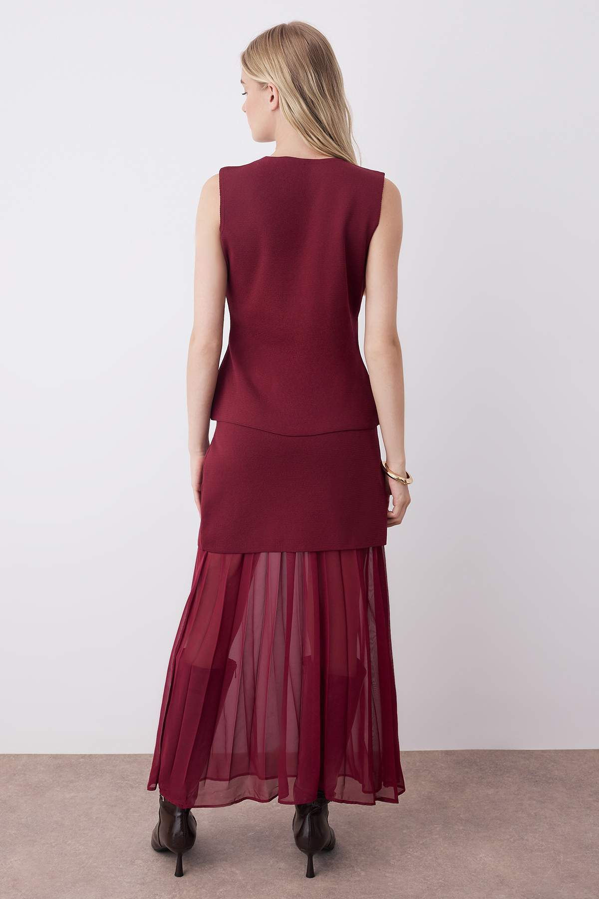 Trendyolmilla  Bordo Astar Garnili Detaylı Triko Alt - Üst Takım TWOAW26AU00026 - Görsel 4