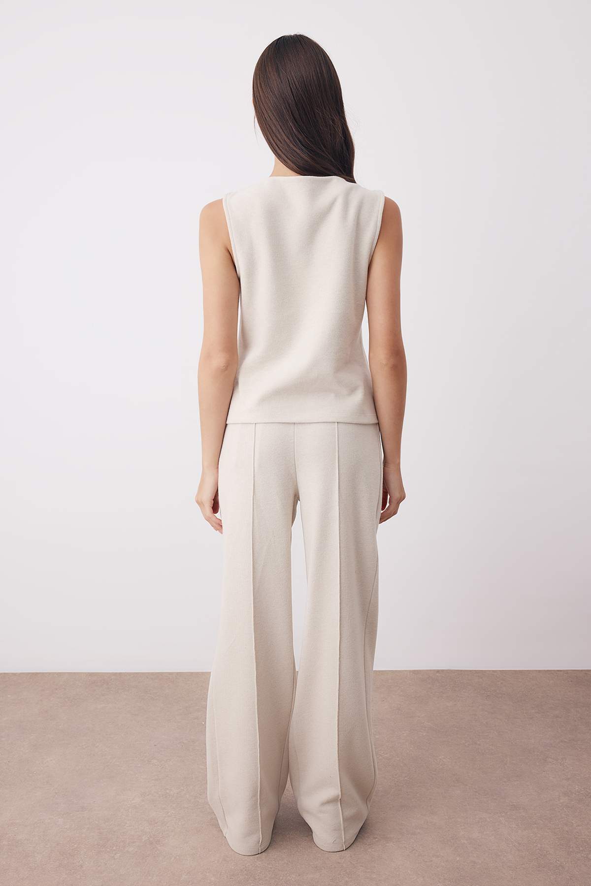 Trendyolmilla  Taş Selanik/Triko Görünümlü Fitted/vücuda Oturan Örme Alt - Üst Takım TWOAW26AU00090 - Görsel 4