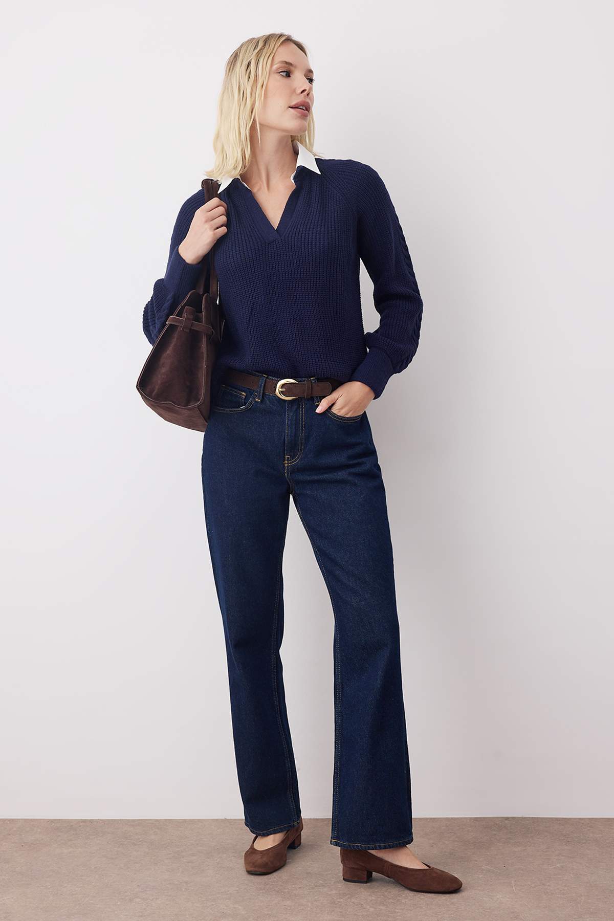 Trendyolmilla  Lacivert Gömlek Garnili Geniş Kalıp Yumuşak Dokulu Triko Kazak TWOAW26KZ00218 - Görsel 2