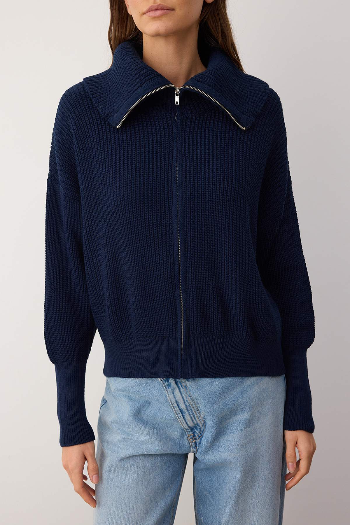 Trendyolmilla  Lacivert Geniş Kalıp Devrik Yaka Fermuarlı Triko Hırka TWOAW24HI00072 - Görsel 8