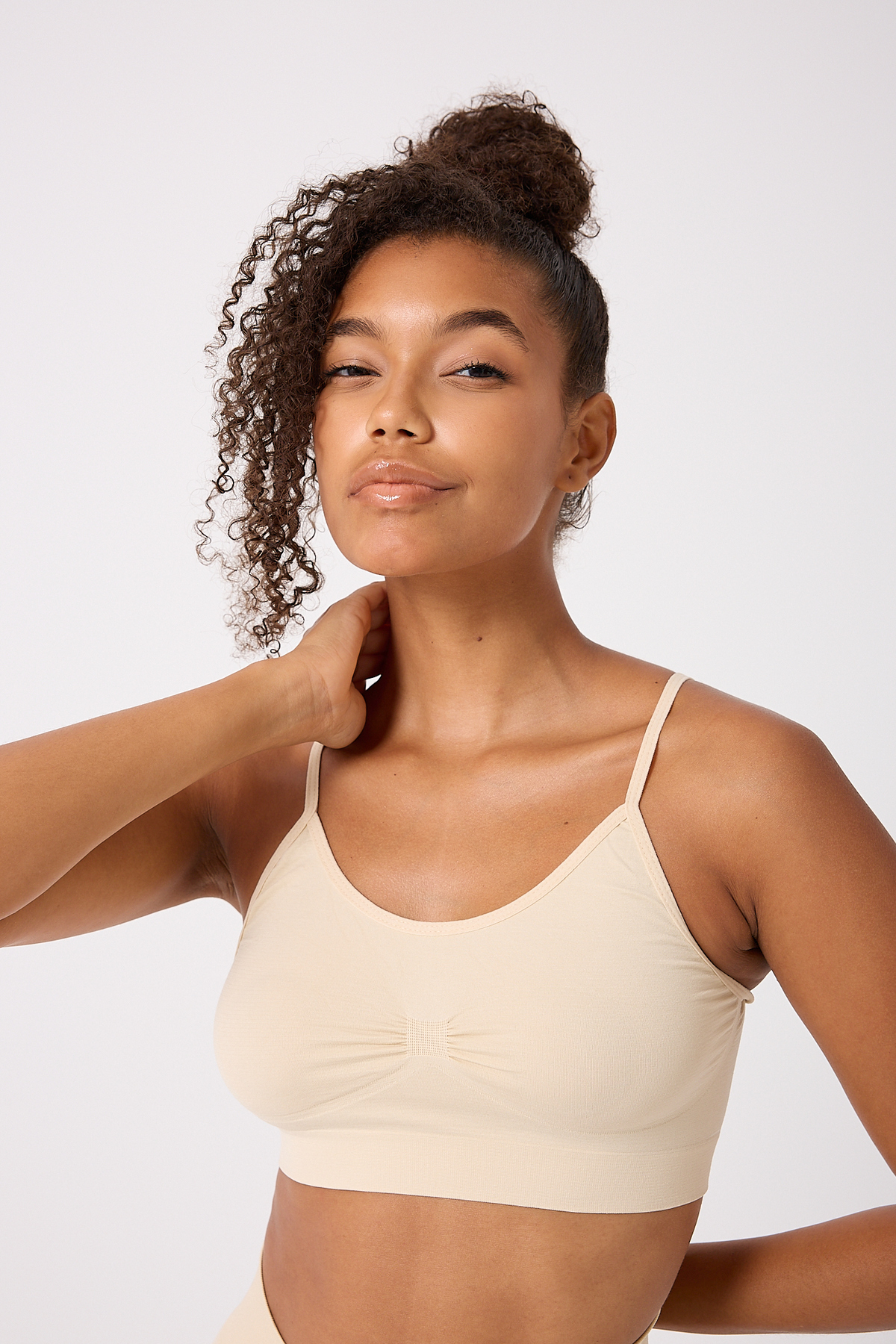 FOREVER MORE 3'lü Kadın Ince Askılı Dikişsiz Esnek Büstiyer görsel 6