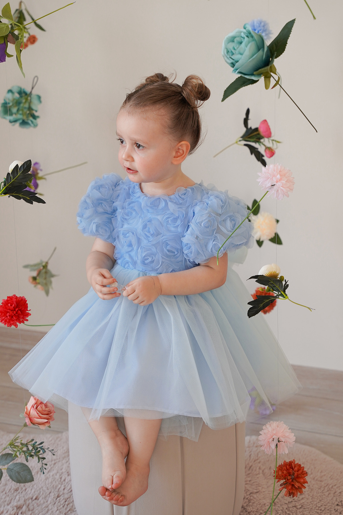 ALYRA Kız Bebek Elbise Kısa Kollu Fiyonklu Güllü Doğum Günü Parti Düğün Özel Gün Abiye Kız Çocuk Elbise fotoğrafı 6 (önizleme)