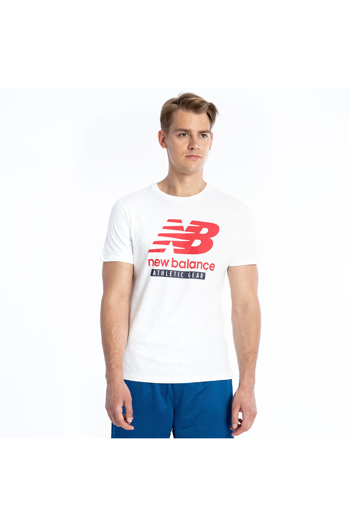 لباس ورزشی مردانه سفید MNT1205 نیو بالانس تی شرت ورزشی New Balance