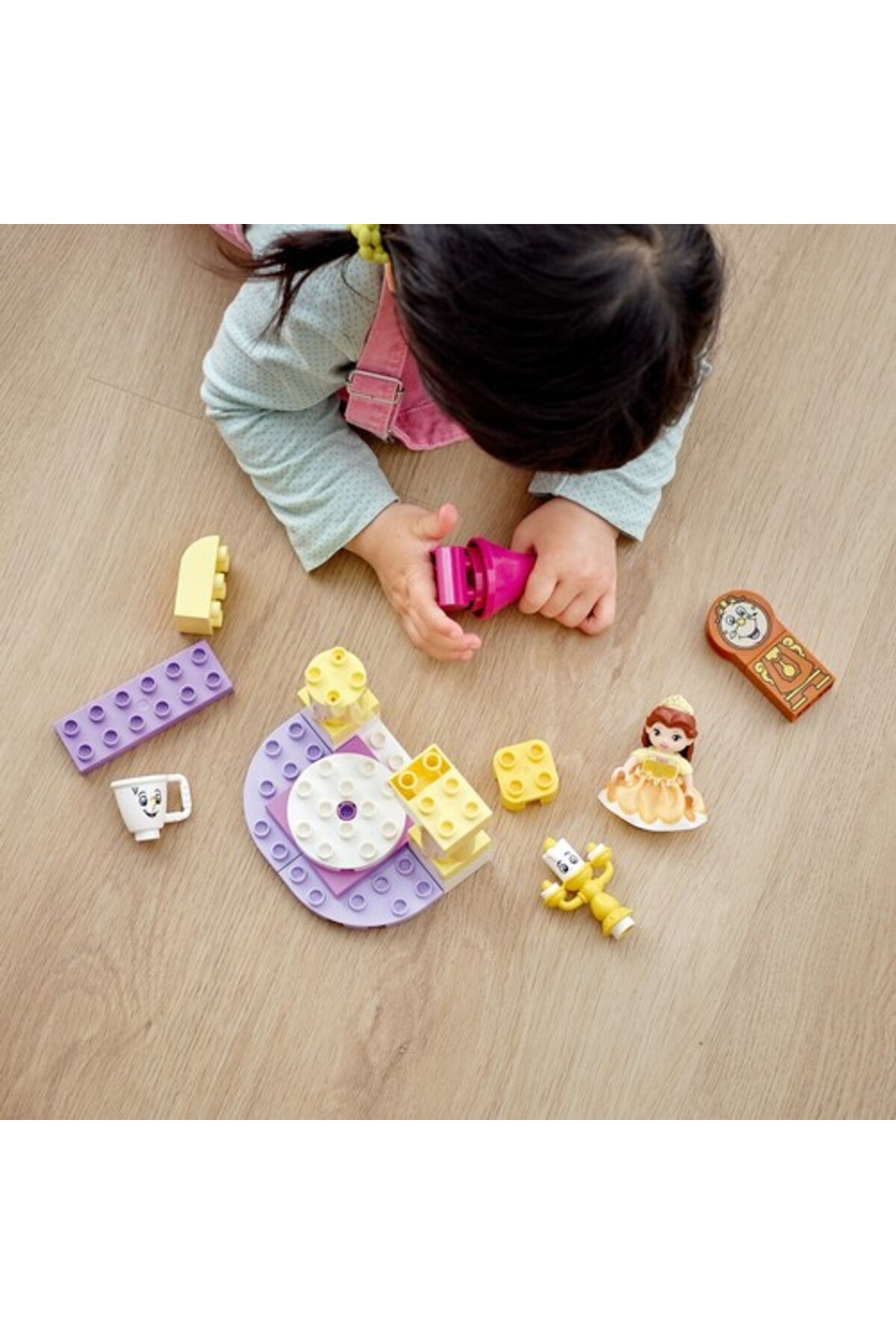 LEGO Duplo 10960 Belle's Ballroom fotoğrafı 5 (önizleme)