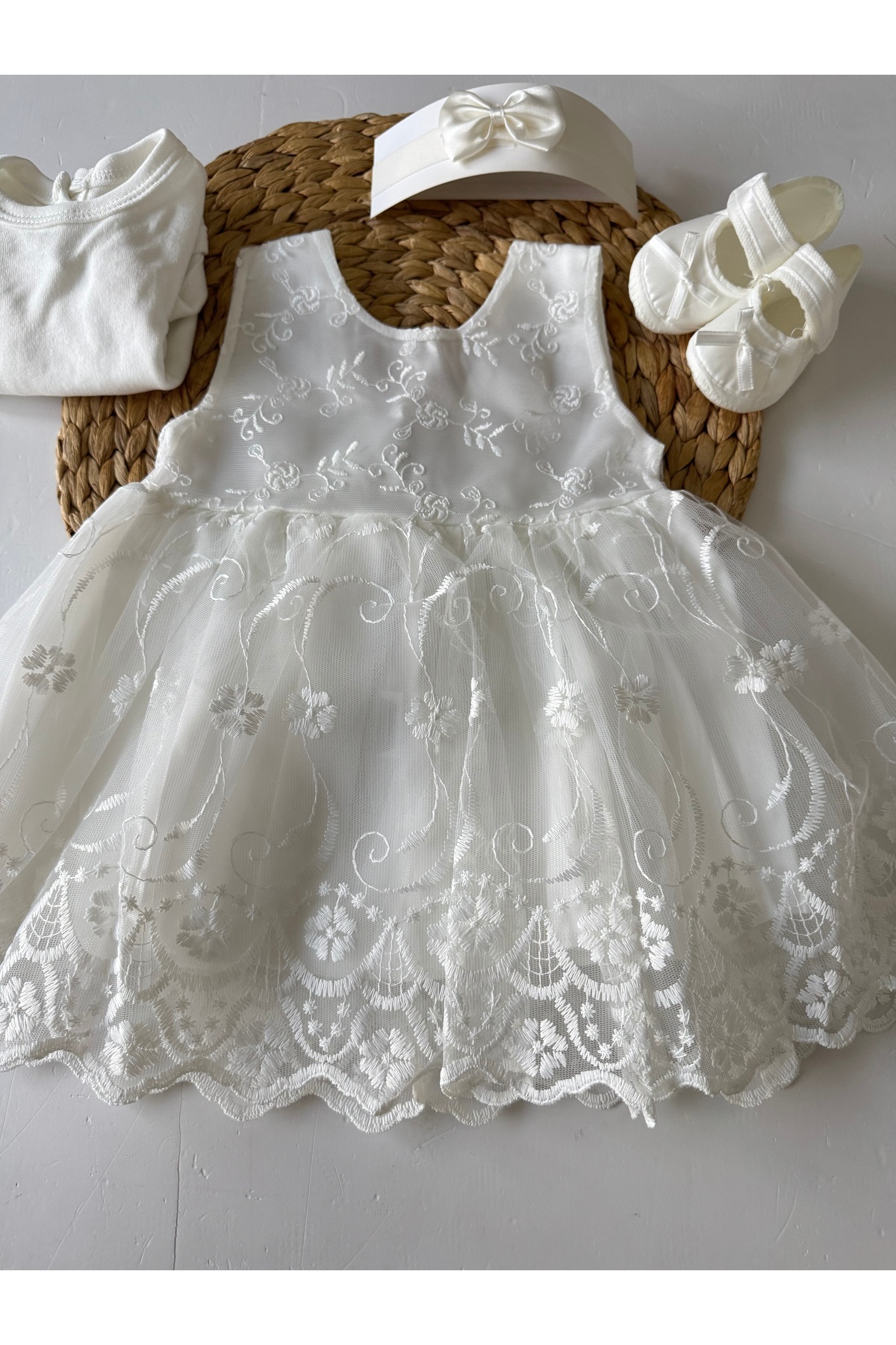 PİLEKİ BABY ( 4 Parça ) 0 4 Ay Yenidoğan Bebek Mevlüt Elbisesi Prenses Elbise Dantelli Kız Bebek Elbisesi fotoğrafı 5 (önizleme)