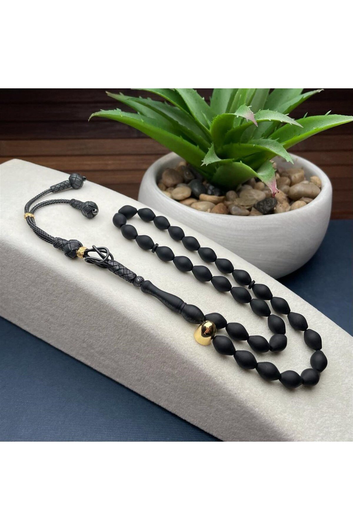 Bulletproof Micro Fiber Silver Casualty Knitting Design